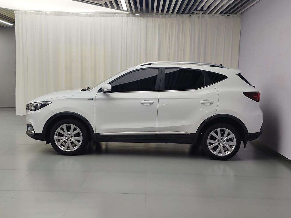 MG ZS 2017 #4 MG ZS 2017 car image #4