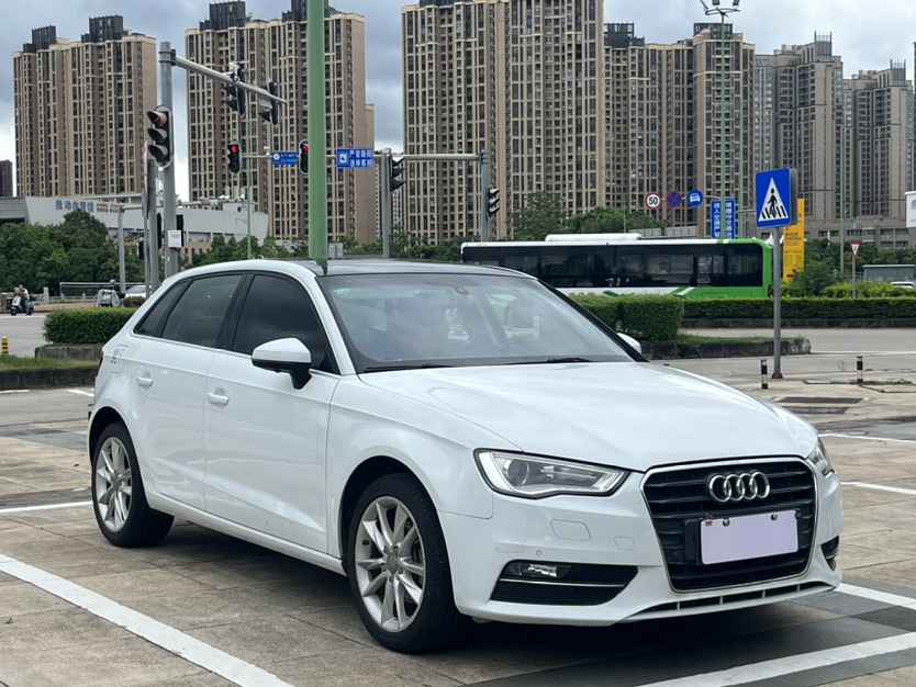 Audi A3 2015 car image #3