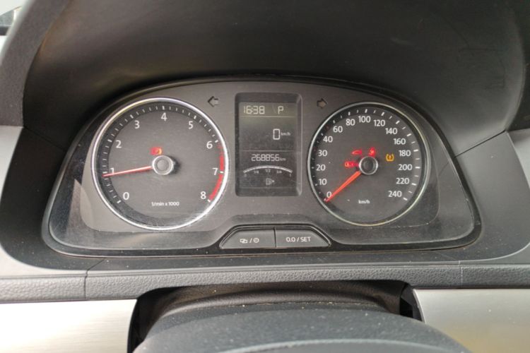 Volkswagen Lavida 2016 car image #10
