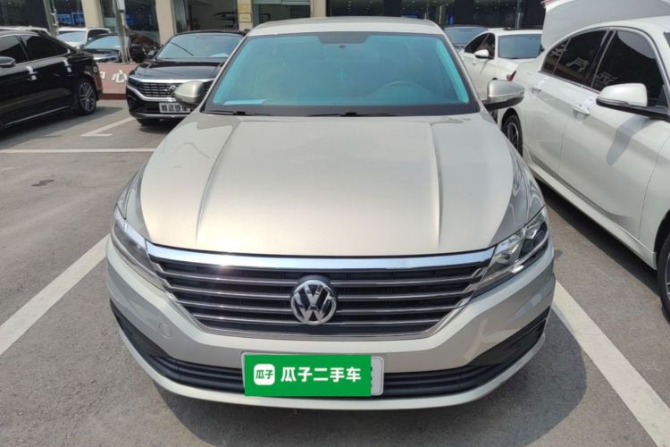 Volkswagen Lavida 2018 car image #3