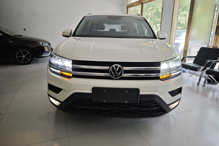 Volkswagen Tharu 2022 car image #3