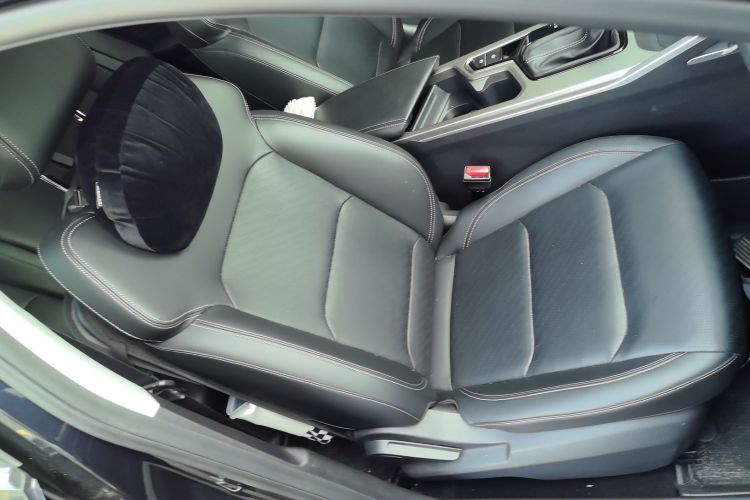 GEELY Emgrand 2022 immagine di auto #26