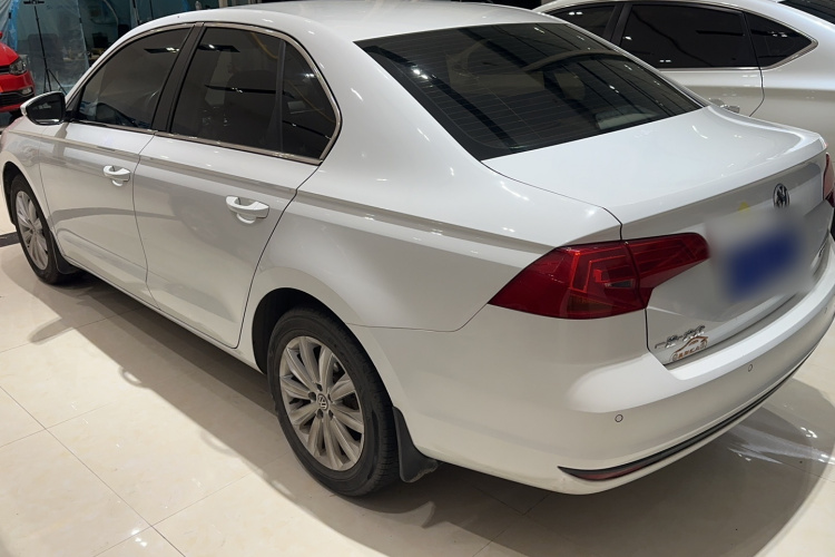 Volkswagen Bora 2020 immagine di auto #6