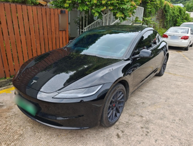 Tesla Model 3 2024 car image 