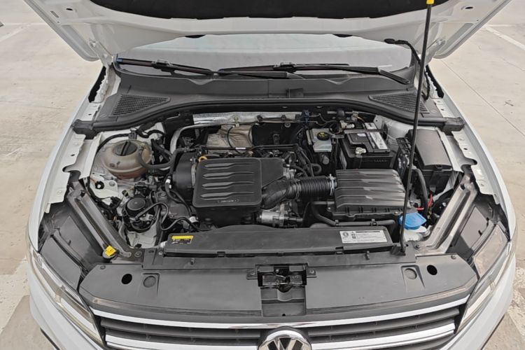 Volkswagen Bora 2020 car image #22