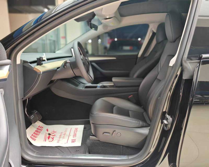Tesla Model Y 2023 #7 Tesla Model Y 2023 car image #7