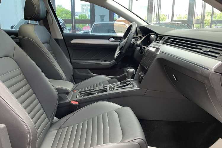 Volkswagen Magotan 2024 immagine di auto #20