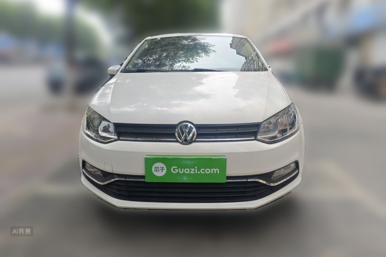 Volkswagen Polo 2015 car image #3