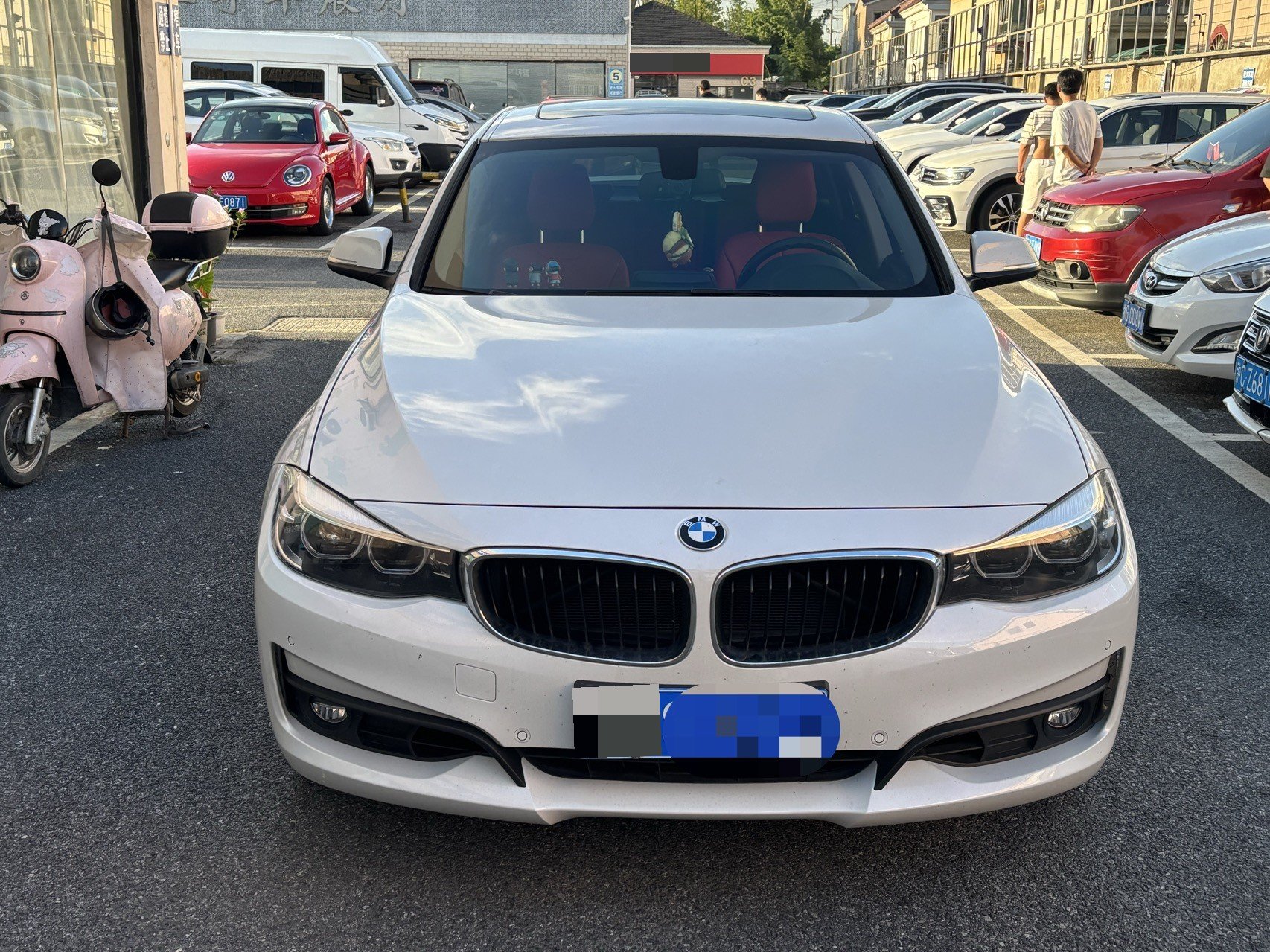 BMW 3 Series GT 2017 imagem de carro #2