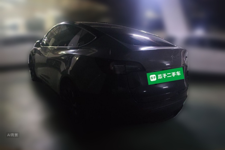 Tesla Model Y 2024 #5 Tesla Model Y 2024 car image #5