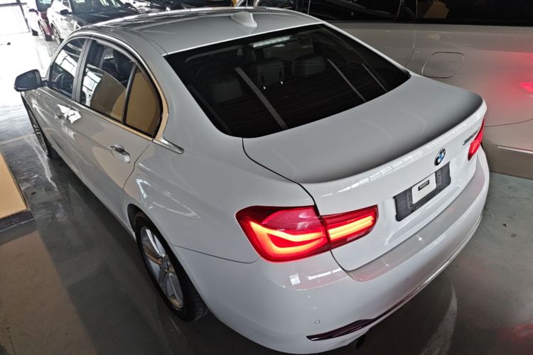 BMW 3 Series 2016 #7 BMW 3 Series 2016 car image #7