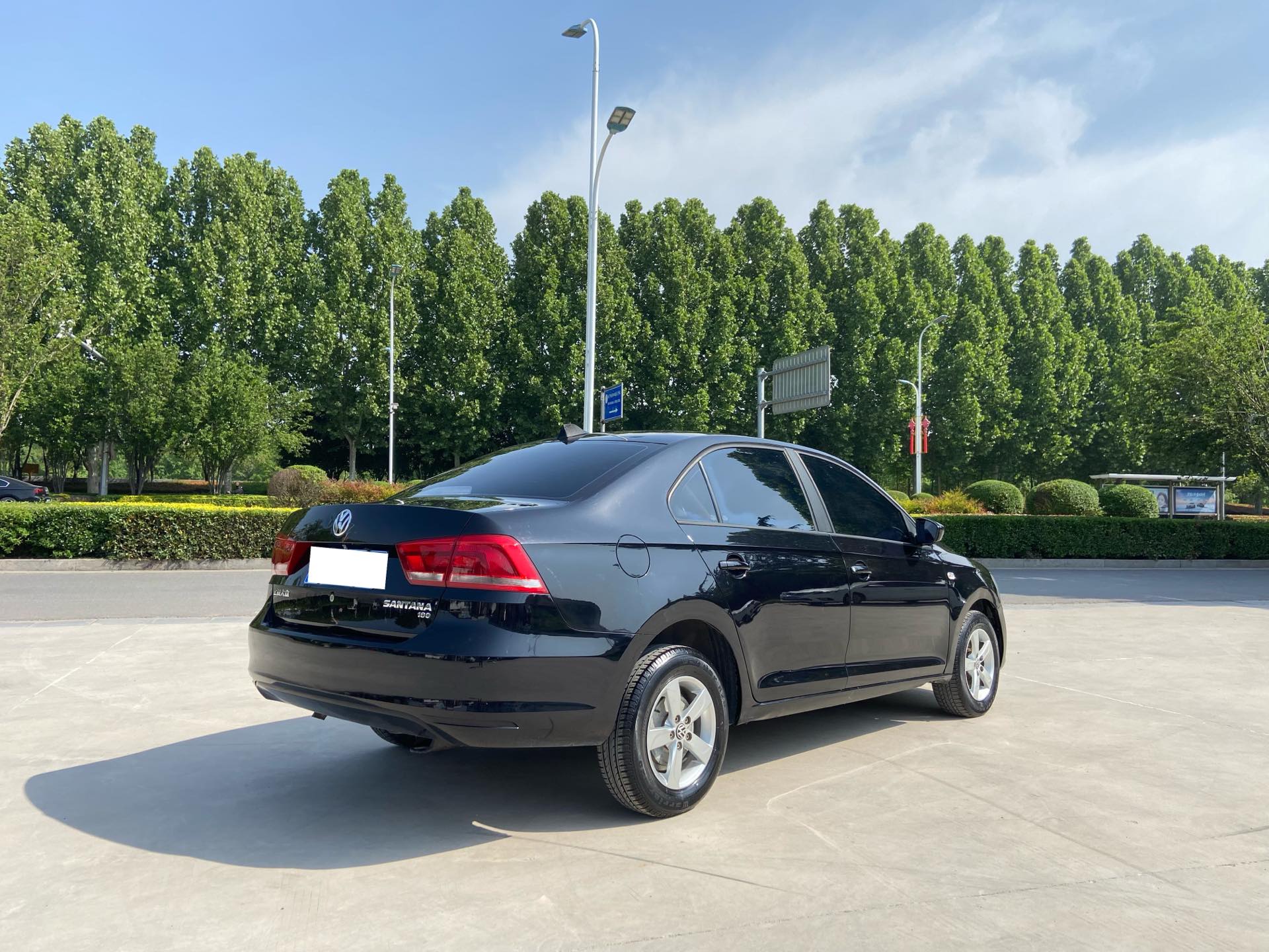Volkswagen Santana 2016 صورة سيارة #13