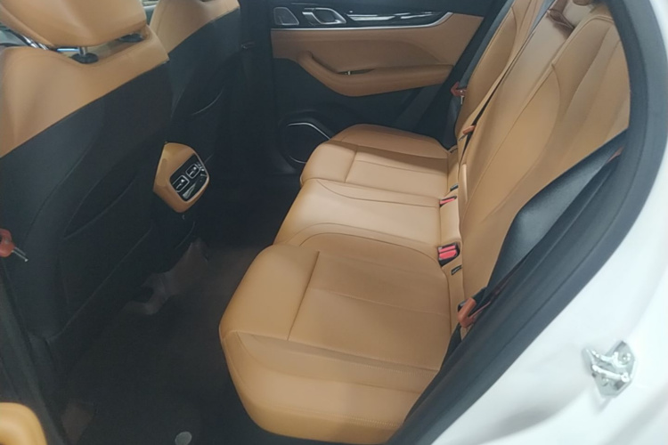 GEELY Boyue L 2025 #17 GEELY Boyue L 2025 image de voiture #17