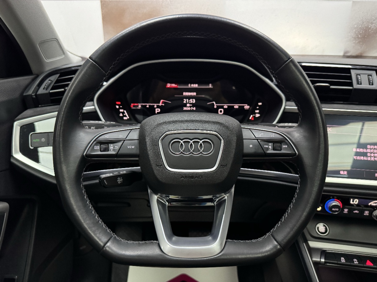 Audi Q3 2022 #9 Audi Q3 2022 car image #9