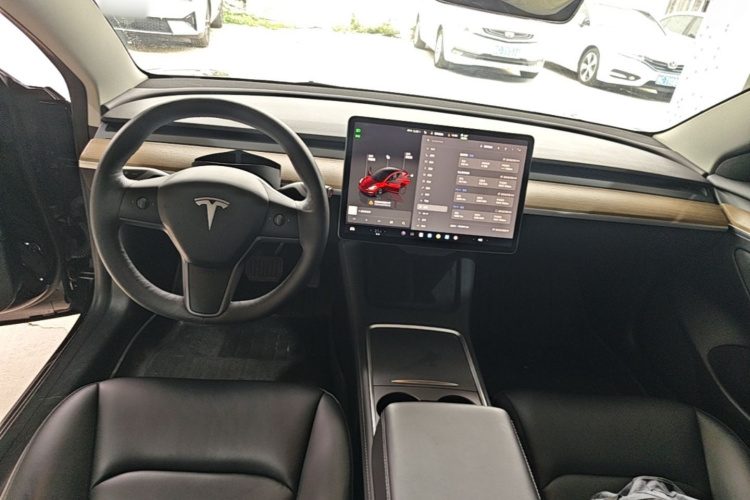 Tesla Model 3 2023 #11 Tesla Model 3 2023 car image #11