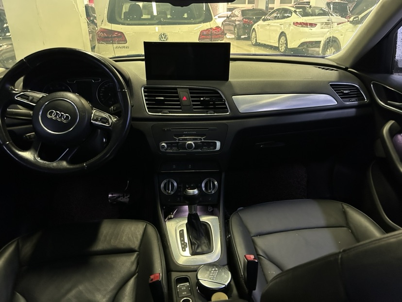 Audi Q3 2013 #4 Audi Q3 2013 car image #4