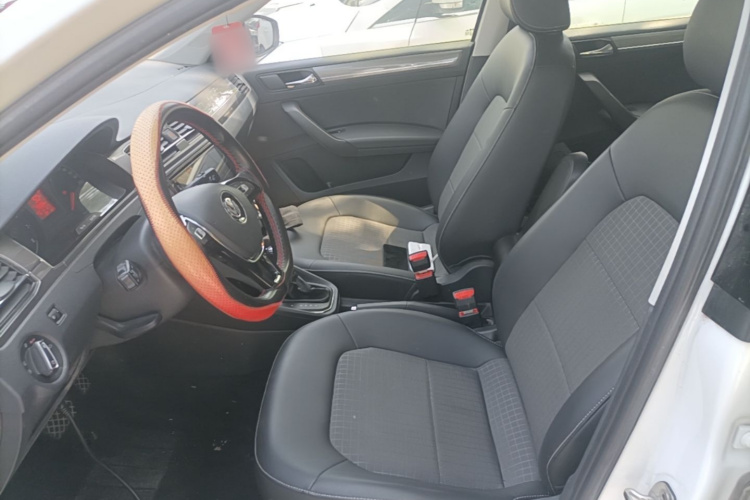 Volkswagen Santana 2019 #15 Volkswagen Santana 2019 car image #15