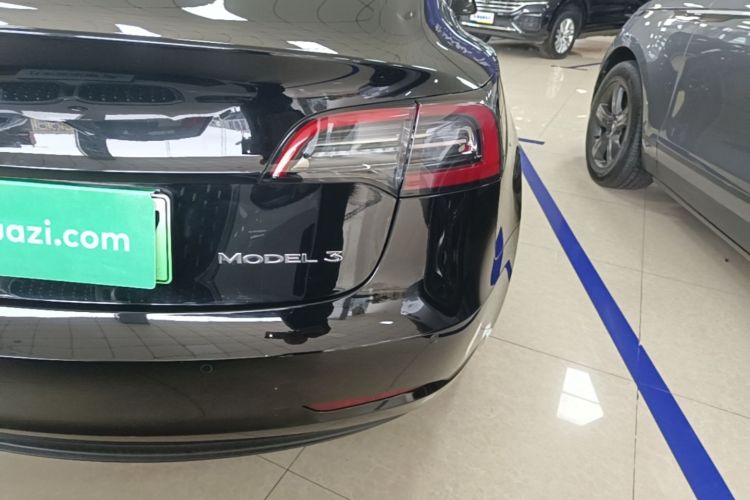 Tesla Model 3 2021 صورة سيارة #8