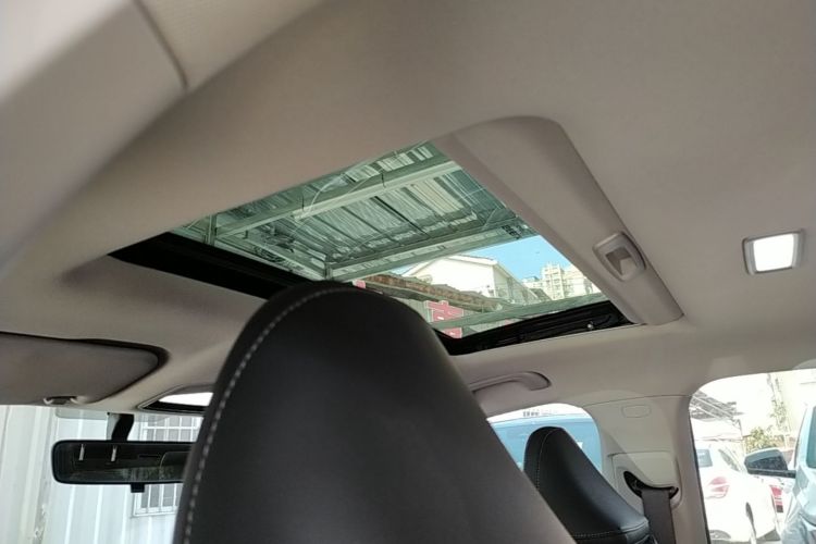 GEELY Emgrand 2022 #18 GEELY Emgrand 2022 car image #18