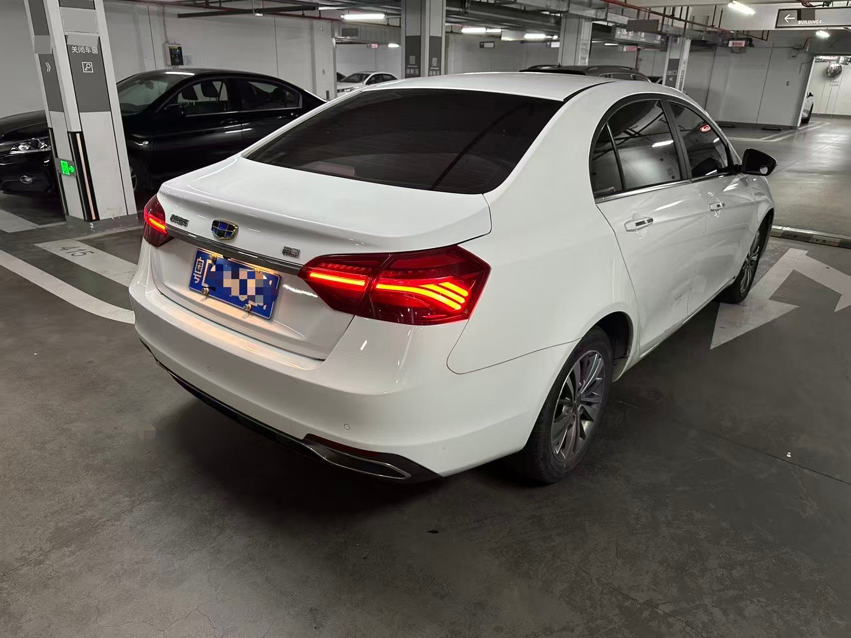 GEELY Emgrand 2018 #8 GEELY Emgrand 2018 immagine di auto #8