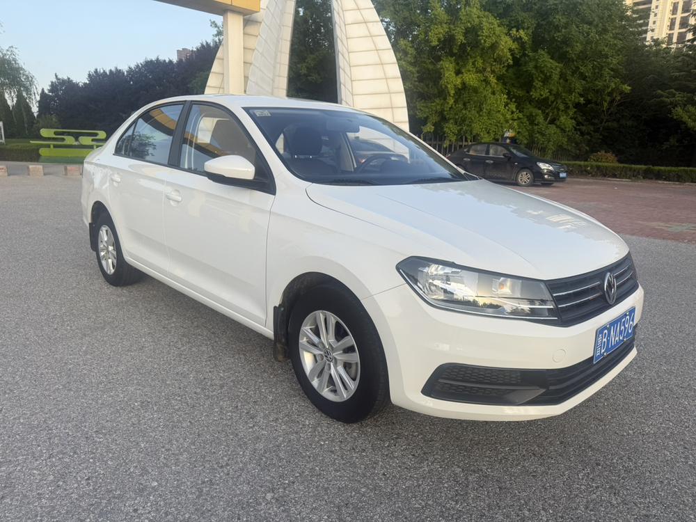 Volkswagen Santana 2021 immagine di auto #3