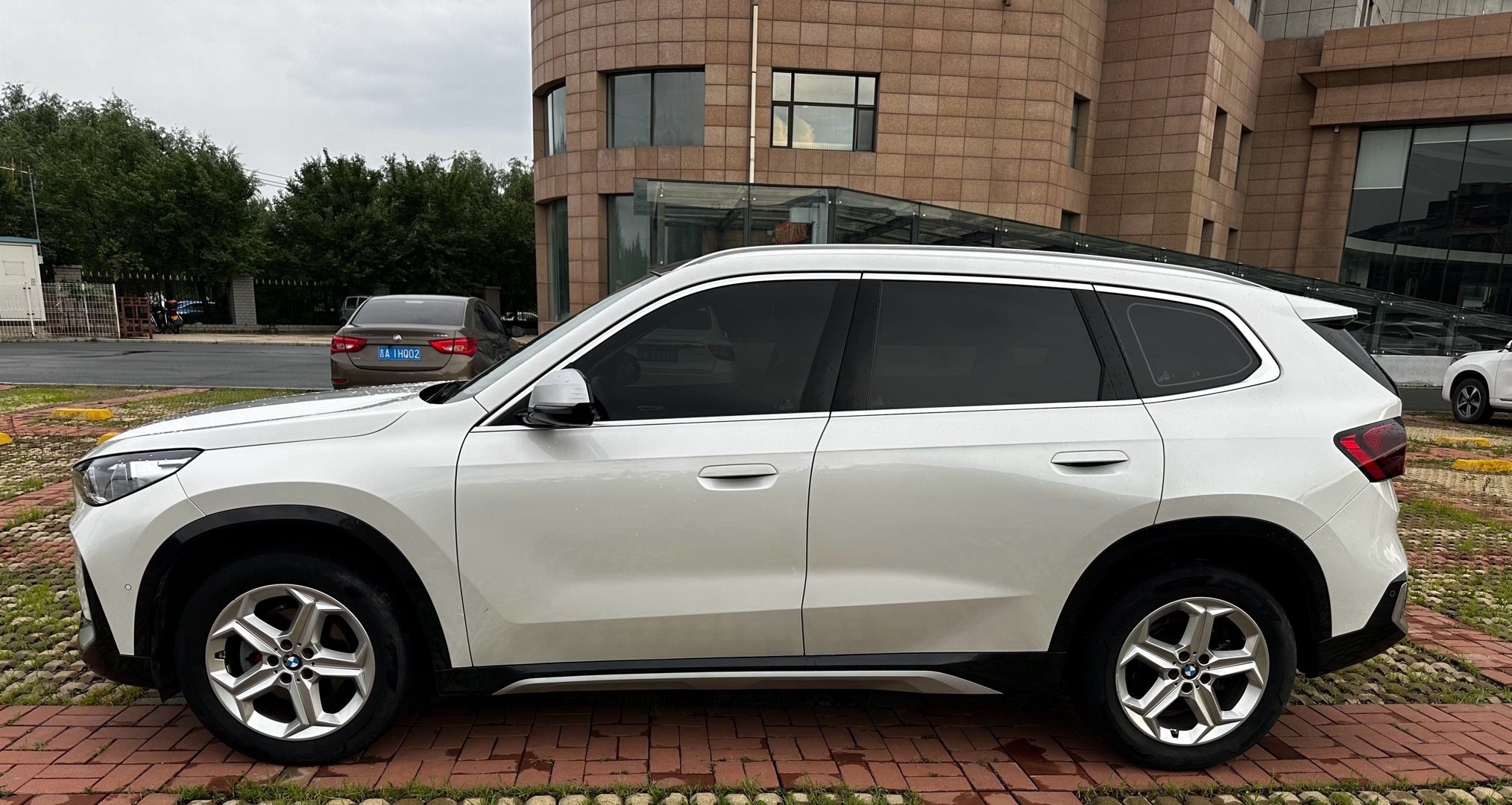 BMW X1 2023 #4 BMW X1 2023 car image #4