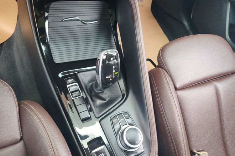 BMW X1 2020 immagine di auto #14