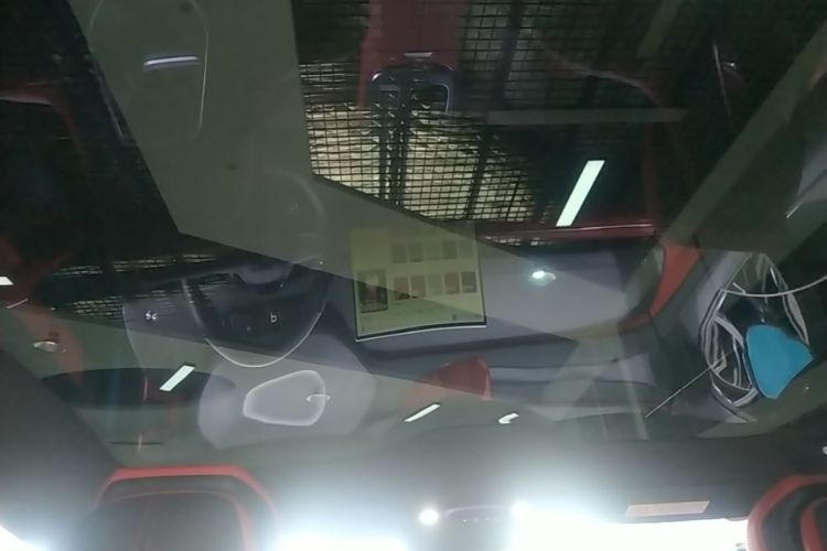 MI SU7 2025 image de voiture #18