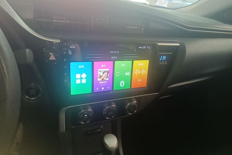 Toyota Corolla 2018 #13 Toyota Corolla 2018 car image #13