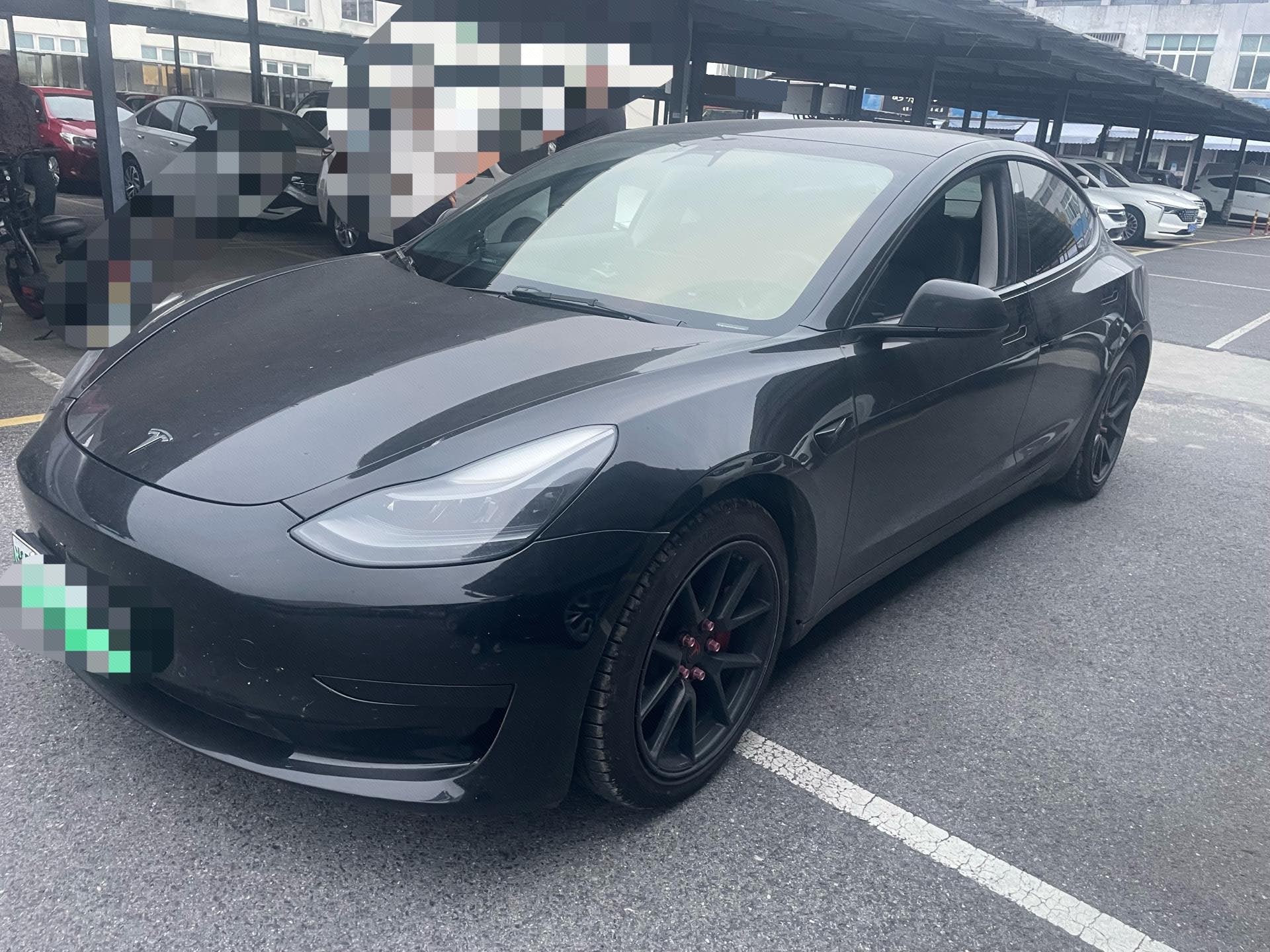 Tesla Model 3 2021 immagine di auto 