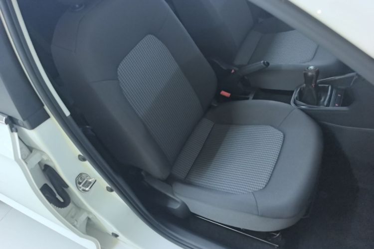 Volkswagen Santana 2021 car image #24