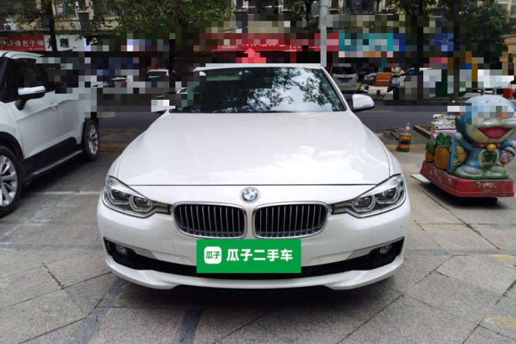 BMW 3 Series 2018 #3 BMW 3 Series 2018 car image #3