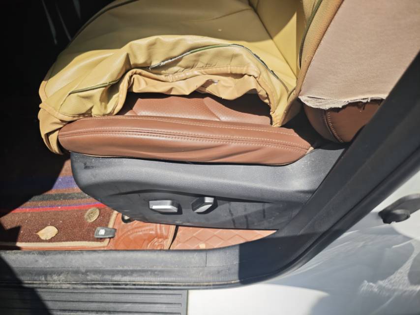 GEELY Vision X6 2022 car image #6