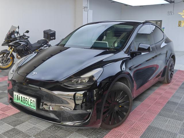 Tesla Model Y 2021 #14 Tesla Model Y 2021 car image #14