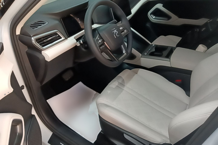 BYD YuanUP 2025 #19 BYD YuanUP 2025 صورة سيارة #19
