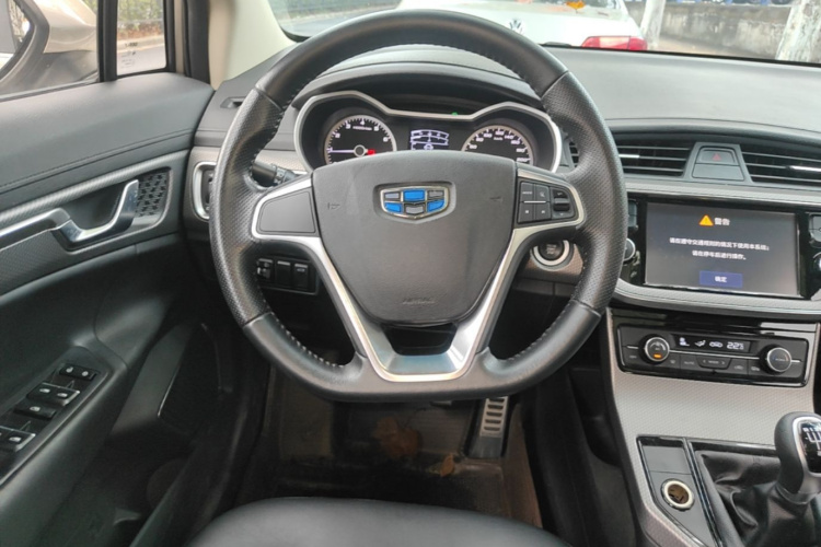 GEELY Emgrand GS 2016 car image #12