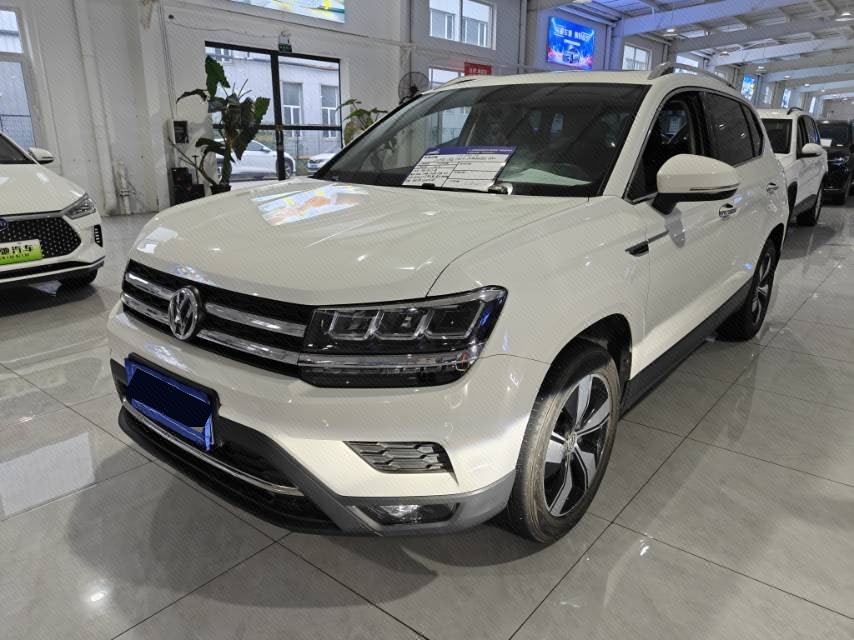 2020 2020 immagine di auto