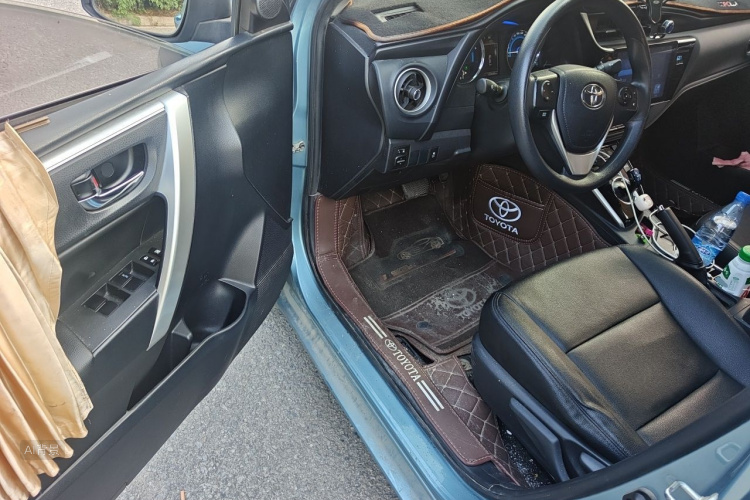 Toyota Corolla 2017 #18 Toyota Corolla 2017 car image #18