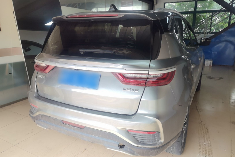 GEELY Vision X6 2020 immagine di auto #7