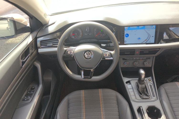 Volkswagen Lavida 2020 car image #11