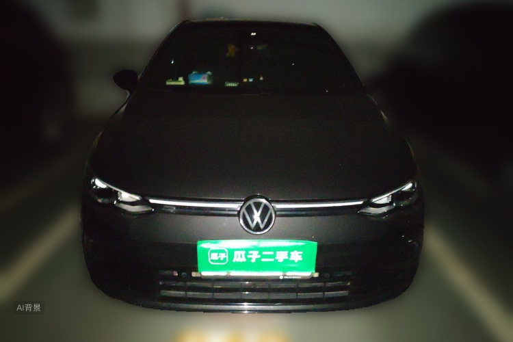 Volkswagen Golf 2021 car image #3