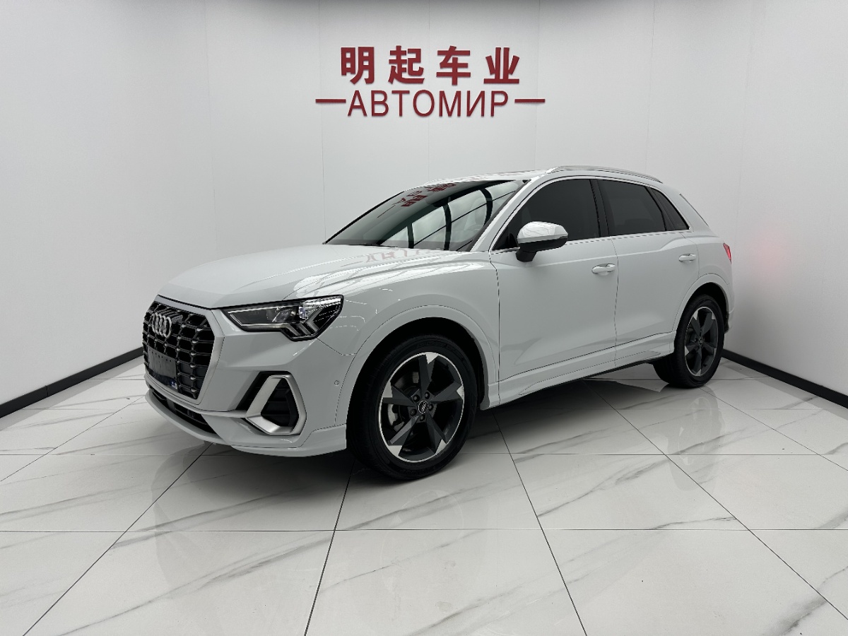 Audi Q3 2022 Audi Q3 2022 car image