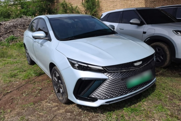 GEELY Emgrand L HiP 2022 صورة سيارة #4