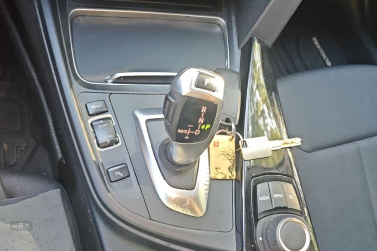 BMW 3 Series 2017 #16 BMW 3 Series 2017 car image #16