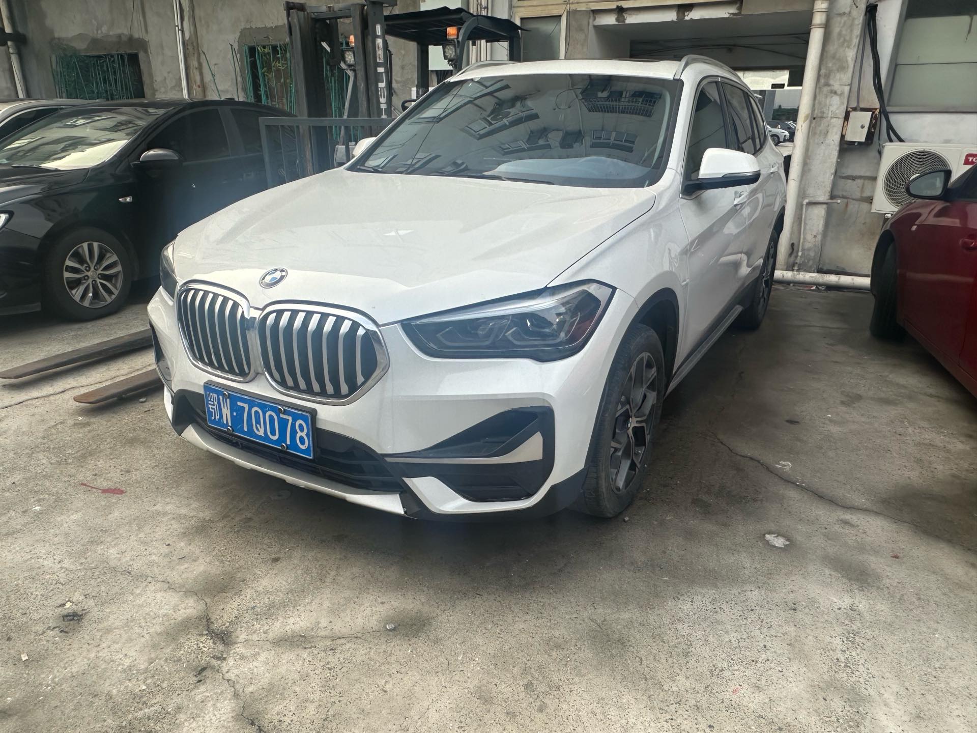 BMW X1 2023 car image 