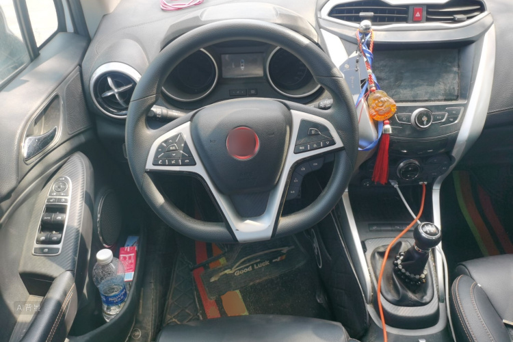 BYD Yuan 2018 car image #12