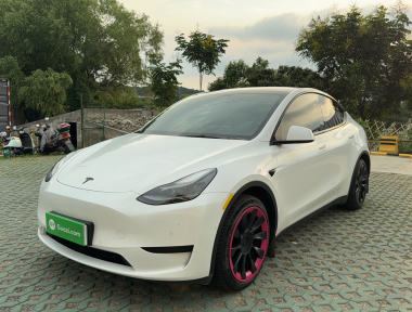 Tesla Model Y 2022 Tesla Model Y 2022 immagine di auto