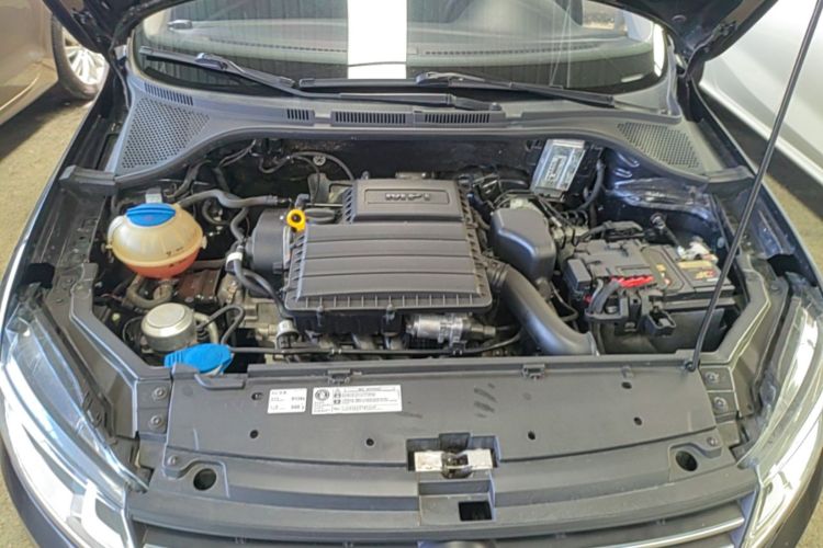 Volkswagen Santana 2022 car image #22