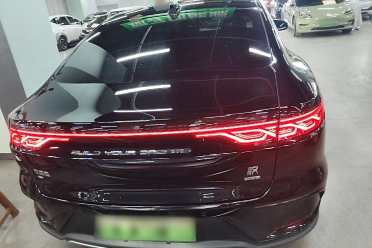 BYD Han 2025 #6 BYD Han 2025 car image #6