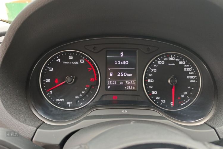 Audi A3 2019 car image #14